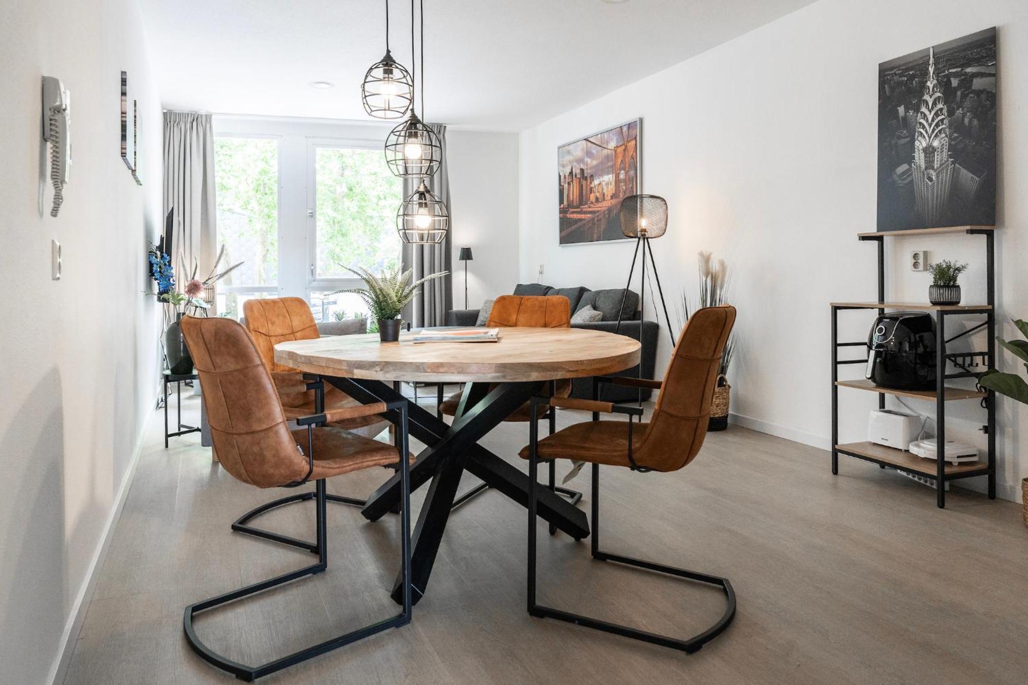 Prime Location Apt W Wifi & Near Poppodium 013 Tilburg Buitenkant foto